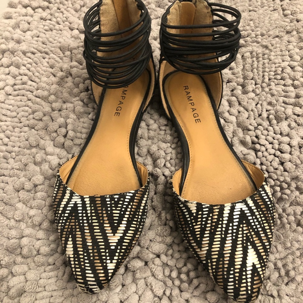 D’orsay Flat w/ Ankle Straps